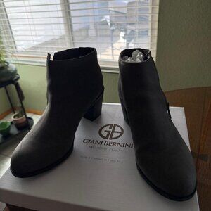 Gianni Bernini 8 1/2 women's Doriif Mushroom bootie